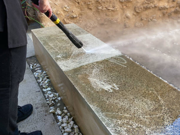 Best Pressure Washing Services for Businesses  in Superior, WI